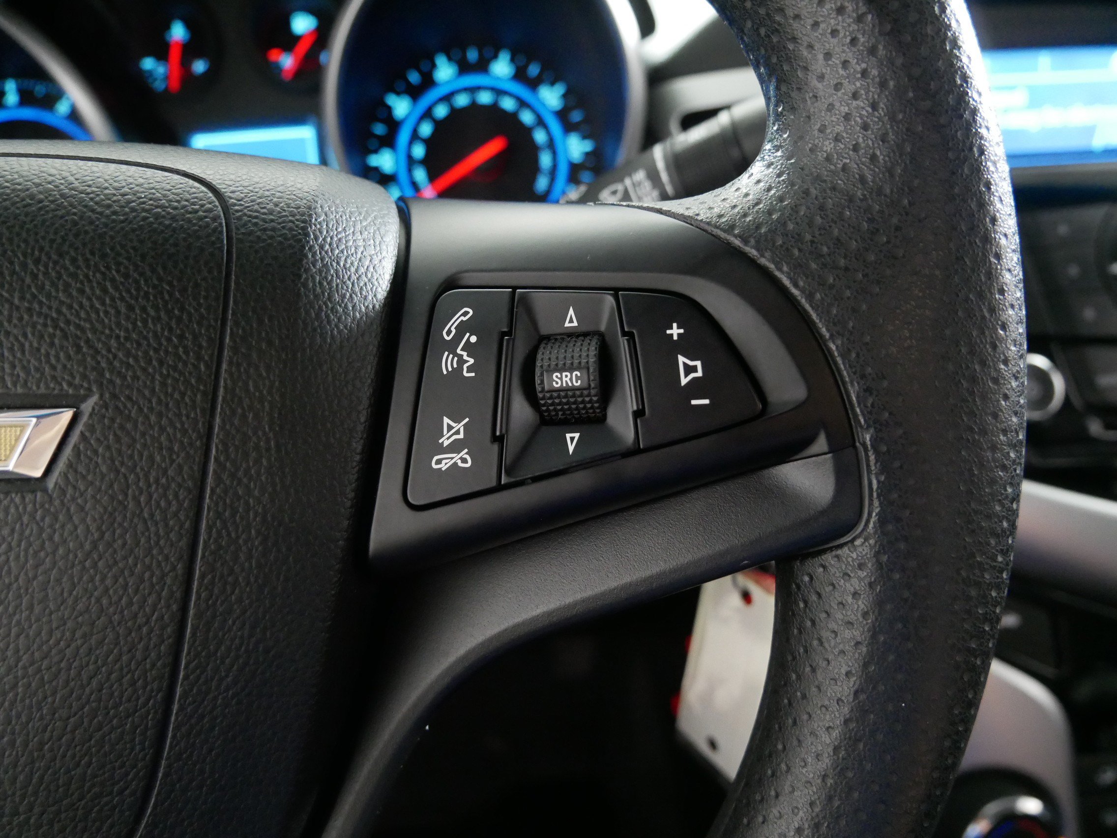 Used 2015 Chevrolet Cruze LT FWD image 28