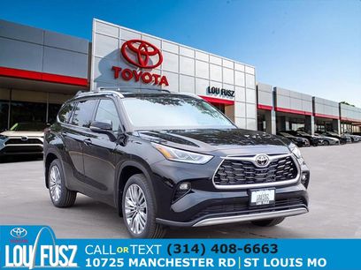 New 2026 Toyota Highlander Platinum