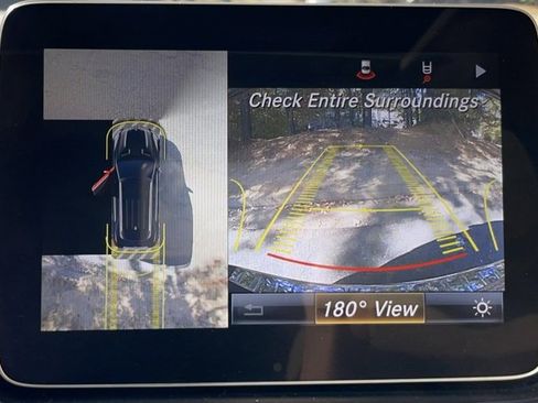 Used 2018 Mercedes-Benz GLE 350 4MATIC image 25