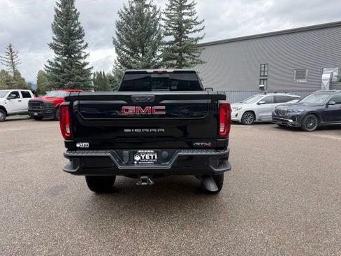 Used 2021 GMC Sierra 2500 AT4 w/ AT4 Preferred Package AWD/4WD image 14