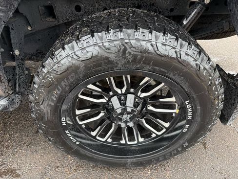 Used 2019 Ford F150 Lariat image 13