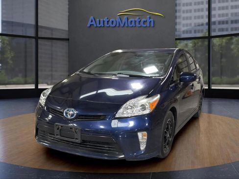 Used 2014 Toyota Prius Four image 3