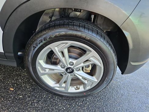 Used 2023 Hyundai Kona SEL image 32
