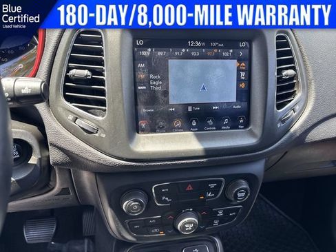 Used 2017 Jeep Compass Trailhawk w/ Leather Interior Group AWD/4WD image 25