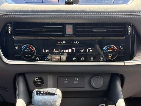 New 2026 Nissan Rogue Platinum w/ Platinum Premium Package AWD/4WD image 28