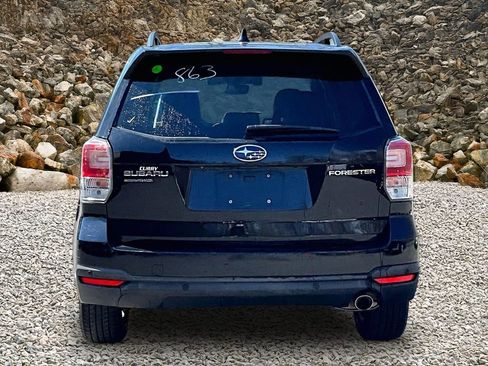 Used 2018 Subaru Forester 2.5i Touring image 4