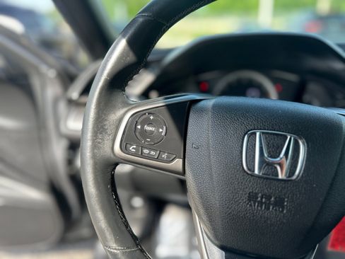 Used 2018 Honda Civic Sport image 26