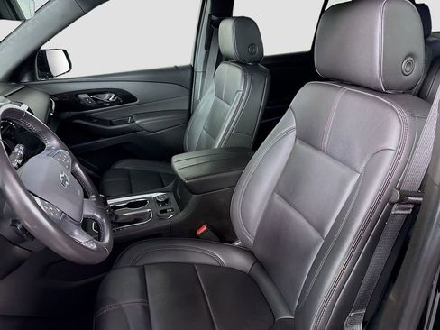 Certified 2022 Chevrolet Traverse RS image 23
