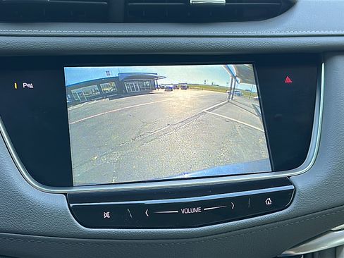 Used 2019 Cadillac XT5 Luxury image 33