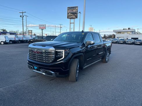 New 2026 GMC Sierra 1500 Denali w/ Denali Reserve Package image 3