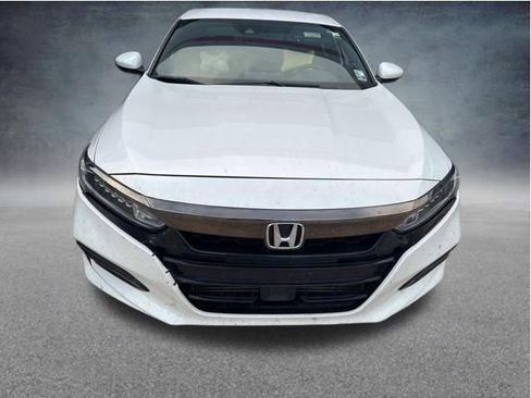 Used 2018 Honda Accord Sport image 8