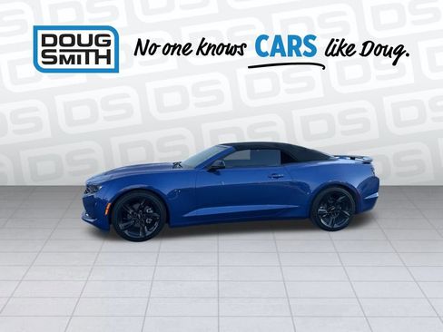 Used 2024 Chevrolet Camaro LT w/ RS Package image 2