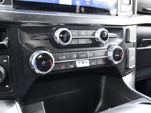 Used 2022 Ford F150 XLT w/ Equipment Group 302A High image 28