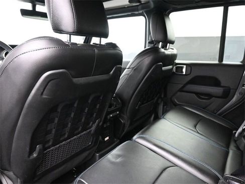 Used 2022 Jeep Wrangler Unlimited Rubicon 4xe w/ Steel Bumper Group image 17