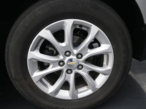 Used 2018 Chevrolet Equinox LT w/ Sun & Infotainment Package FWD image 15