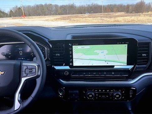 New 2026 Chevrolet Silverado 1500 LT w/ Leather Package image 7