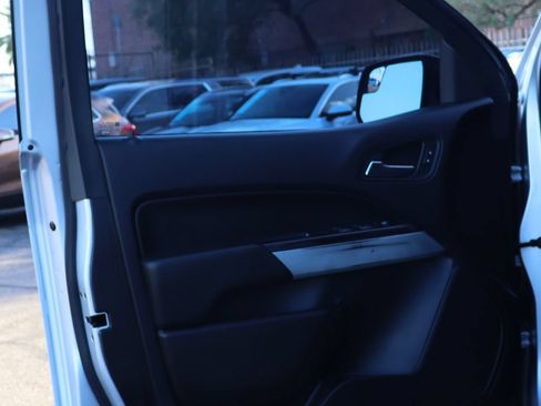 Used 2018 Chevrolet Colorado LT RWD image 36