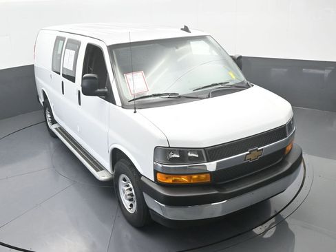 Used 2024 Chevrolet Express 2500 w/ Driver Convenience Package image 46