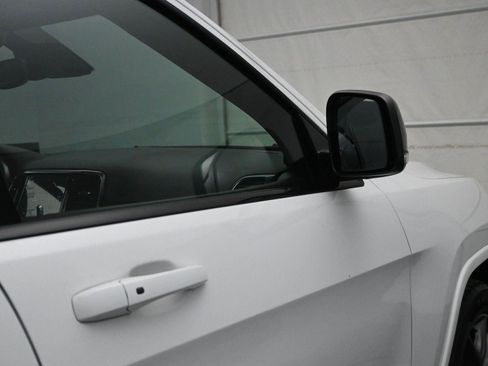 Used 2021 Jeep Grand Cherokee Limited w/ Quick Order Package 28K 80th image 13