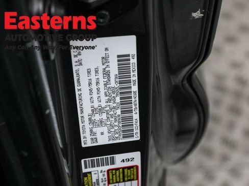 Used 2023 Toyota Tacoma SR image 30