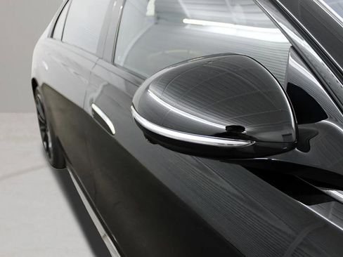 Used 2025 Mercedes-Benz S 580 4MATIC Sedan image 17