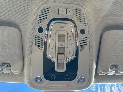 Used 2017 Audi Q7 3.0T Premium Plus image 20