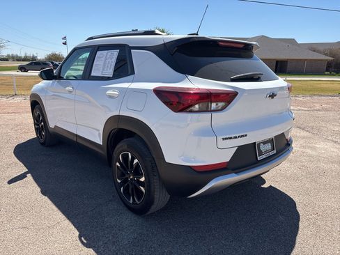 Certified 2023 Chevrolet TrailBlazer LT w/ LPO, Blackout Package image 4