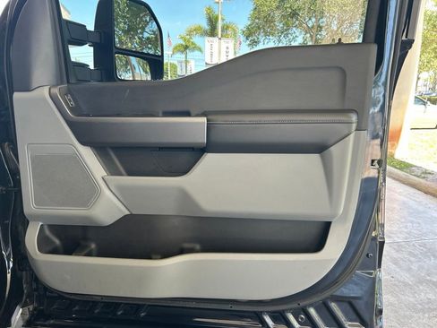 Used 2025 Ford F350 XLT AWD/4WD image 29