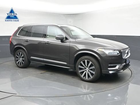 Used 2024 Volvo XC90 B5 Plus w/ Protection Package AWD/4WD image 1