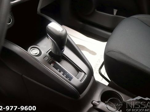 Used 2023 Nissan Kicks S image 18