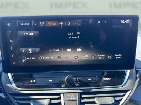 Used 2024 Nissan Altima 2.5 SR w/ SR Premium Package image 18