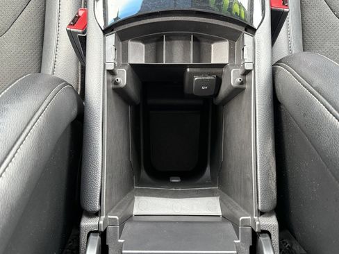 Certified 2017 Ford Edge Sport w/ Technology Package image 30