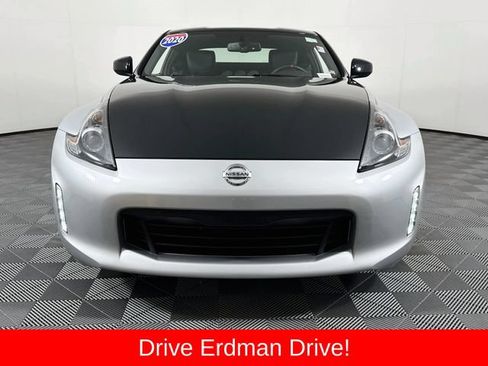 Used 2020 Nissan 370Z Coupe RWD image 2