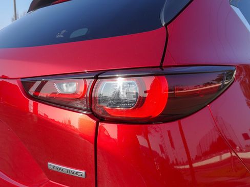 Certified 2025 MAZDA CX-5 AWD 2.5 S w/ Preferred Package image 5