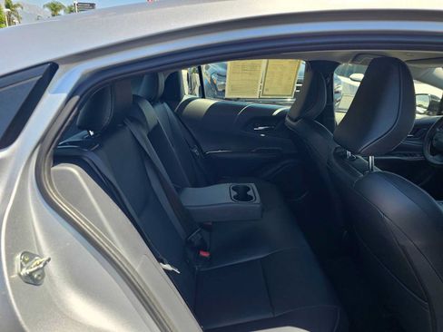 Certified 2026 Toyota Prius XLE FWD image 12