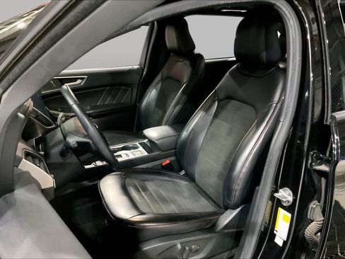 Used 2022 Ford Edge ST-Line AWD/4WD image 7