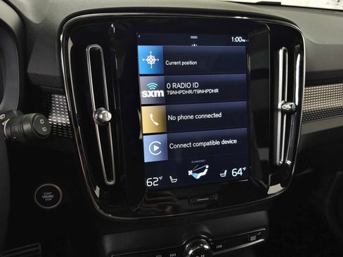 Used 2021 Volvo XC40 T5 R-Design w/ Advanced Package AWD/4WD image 27