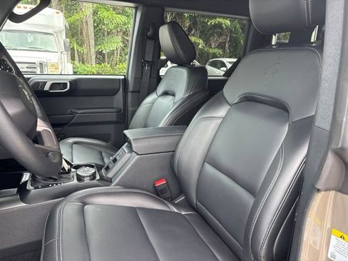 Used 2026 Ford Bronco Outer Banks AWD/4WD image 6