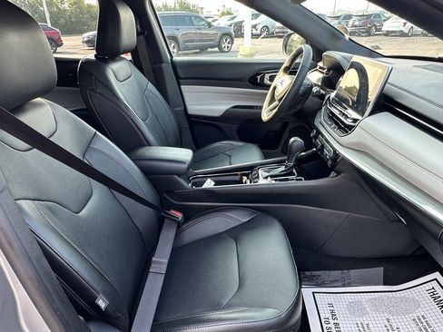 Used 2023 Jeep Compass Limited w/ Elite Group image 20