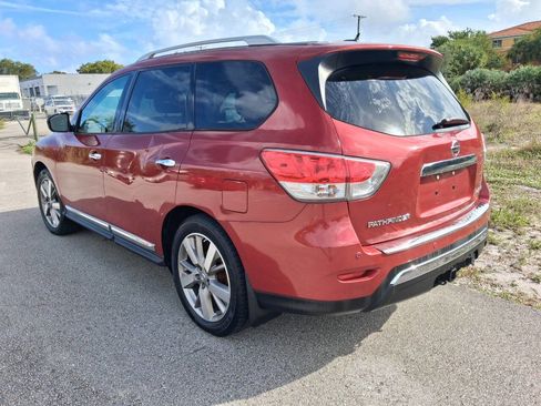 Used 2015 Nissan Pathfinder Platinum image 8