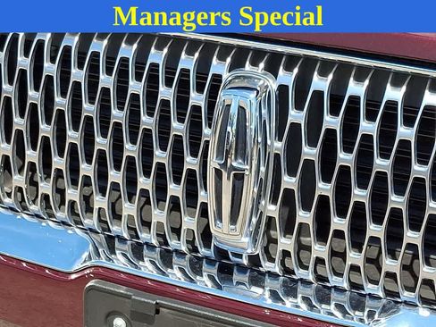 Used 2021 Lincoln Corsair FWD w/ Premium Package image 30