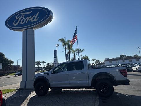 Used 2025 Ford F150 Raptor image 27