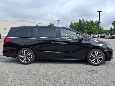 Used 2023 Honda Odyssey Touring image 10