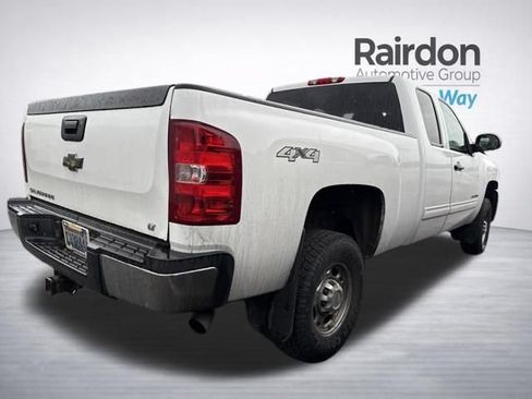 Used 2010 Chevrolet Silverado 2500 LT AWD/4WD image 10