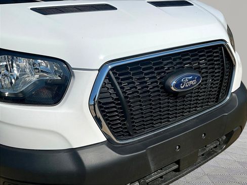 Used 2025 Ford Transit 250 Low Roof w/ Exterior Upgrade Package RWD image 28