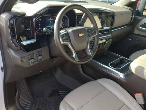 Used 2024 Chevrolet Silverado 2500 LTZ w/ LTZ Plus Package image 15