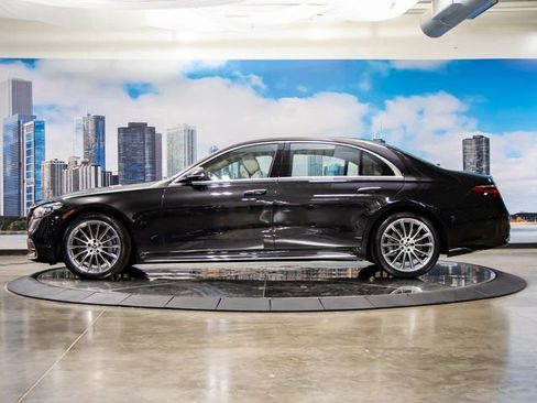 Used 2026 Mercedes-Benz S 580 4MATIC Sedan image 6