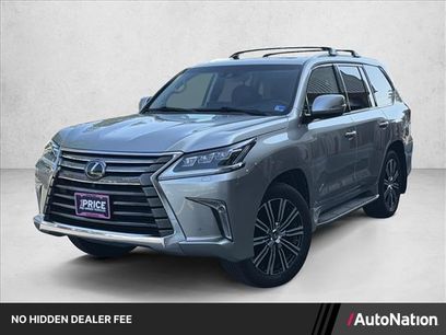 Used 2019 Lexus LX 570 4WD w/ Luxury Package
