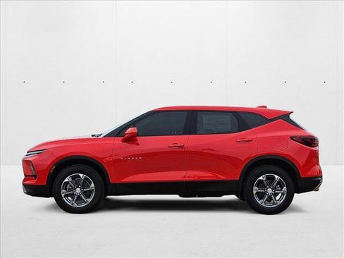 New 2025 Chevrolet Blazer LT w/ Driver Confidence Package image 5