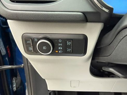 Used 2023 Ford Escape Platinum FWD image 21